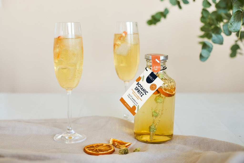 Pineut Botanic Spritz Mocktail